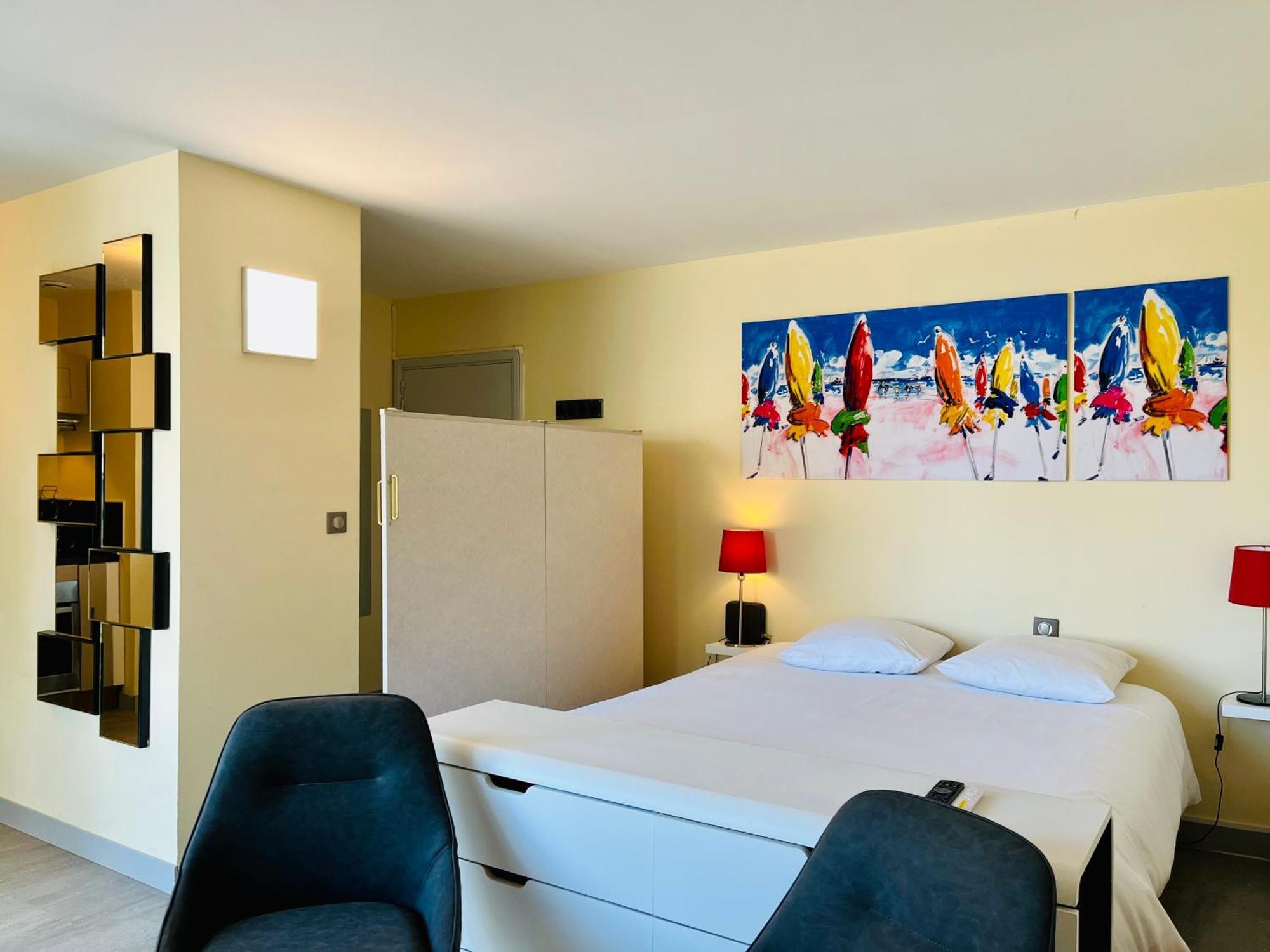 Appartement Les 3 Tours Et Parking à La Rochelle  Extérieur photo